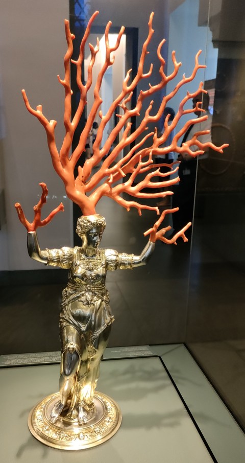 figure and coral